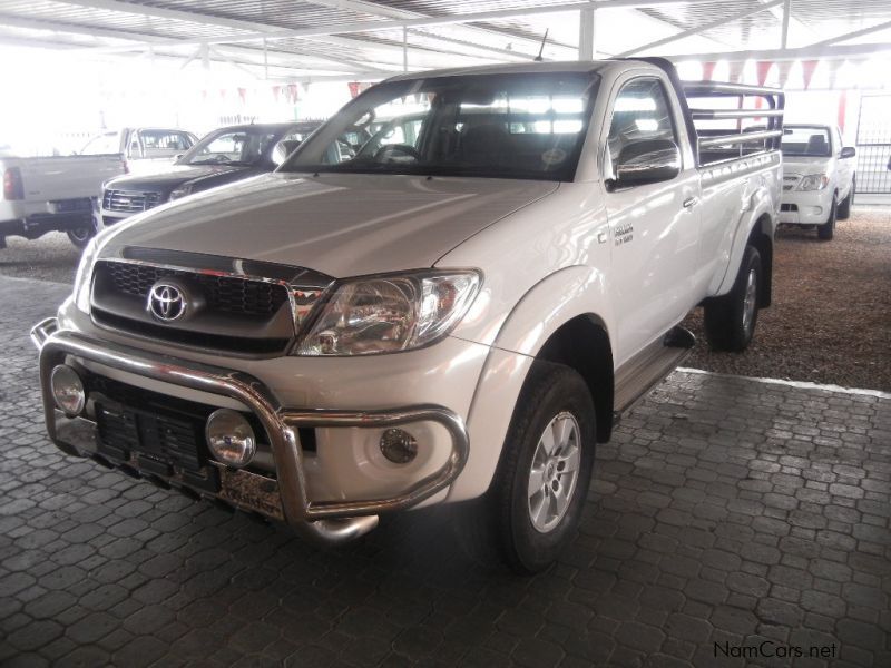 Toyota Hilux 2.7 VVTi in Namibia