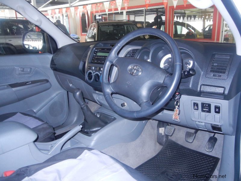 Toyota Hilux 2.7 VVTi in Namibia