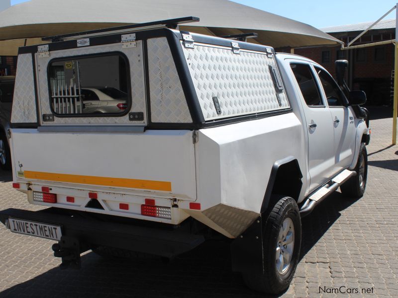 Toyota Hilux 4.0 V6 D Cab 4x4 auto in Namibia