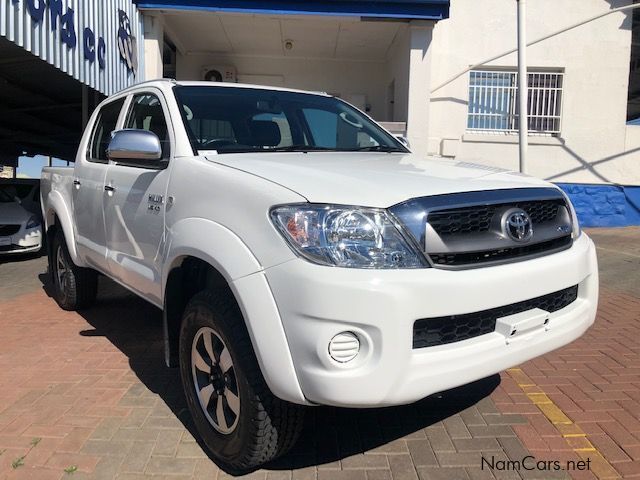 Toyota Hilux 4.0 V6 D/Cab A/t 4x4 in Namibia