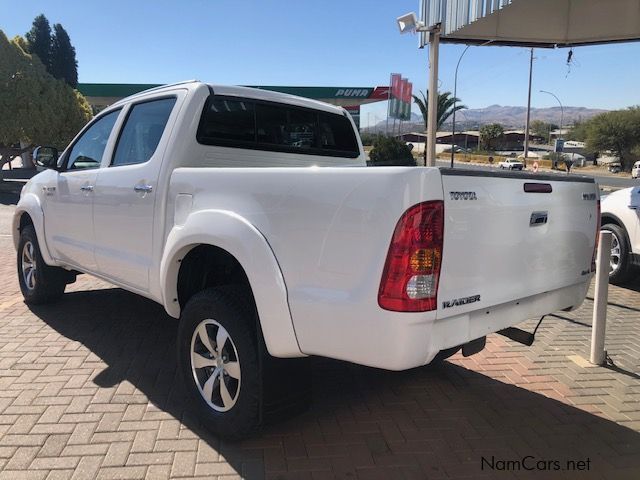 Toyota Hilux 4.0 V6 D/Cab A/t 4x4 in Namibia