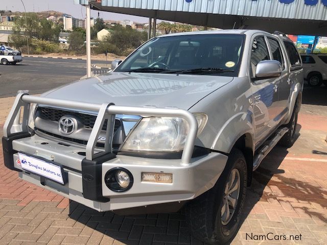 Toyota Hilux 4.0 V6 D/Cab A/t 4x4 in Namibia