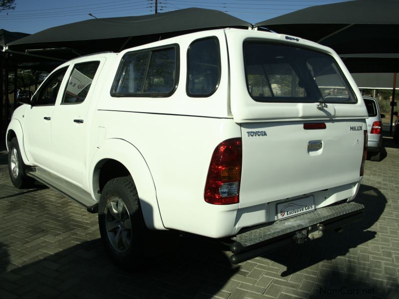 Toyota Hilux D Cab 4.0 V6 a/t 4x4 in Namibia