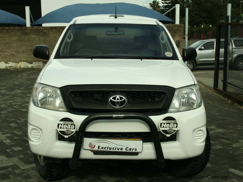 Toyota Hilux S/Cab 2.5 D4D 4x4 manual in Namibia