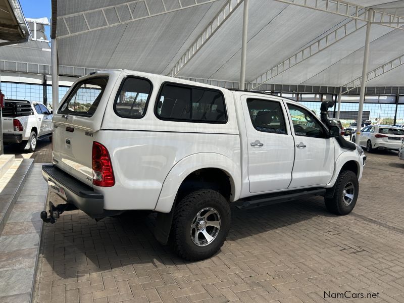 Used Toyota Hilux with 4.0 V8 Lexus engine conversion 2009 Hilux with 4.0 V8 Lexus engine