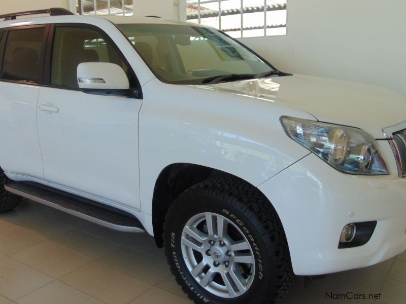 Toyota LAND CRUISER PRADO  VX 4.0 V6 AT in Namibia