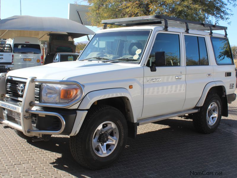 Toyota Land Cruiser 76 Series 4.2 Diesel in Namibia