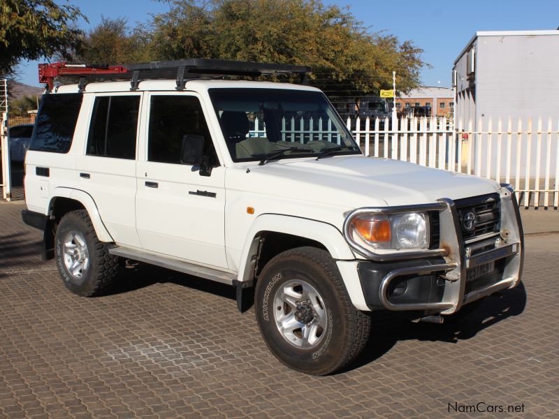 Toyota Land Cruiser 76 Series 4.2 Diesel in Namibia