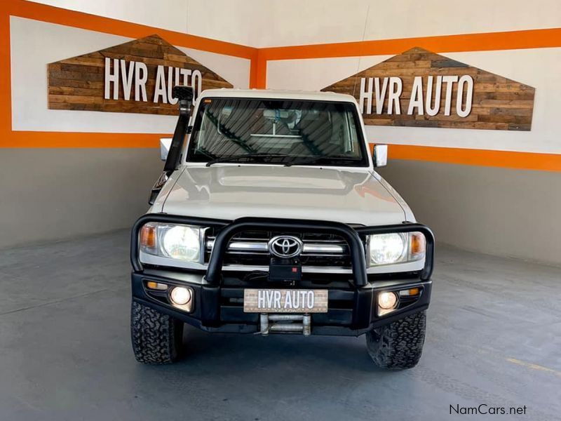 Toyota Landcruiser in Namibia