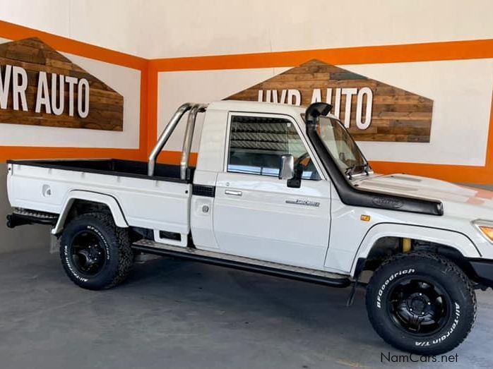 Toyota Landcruiser in Namibia