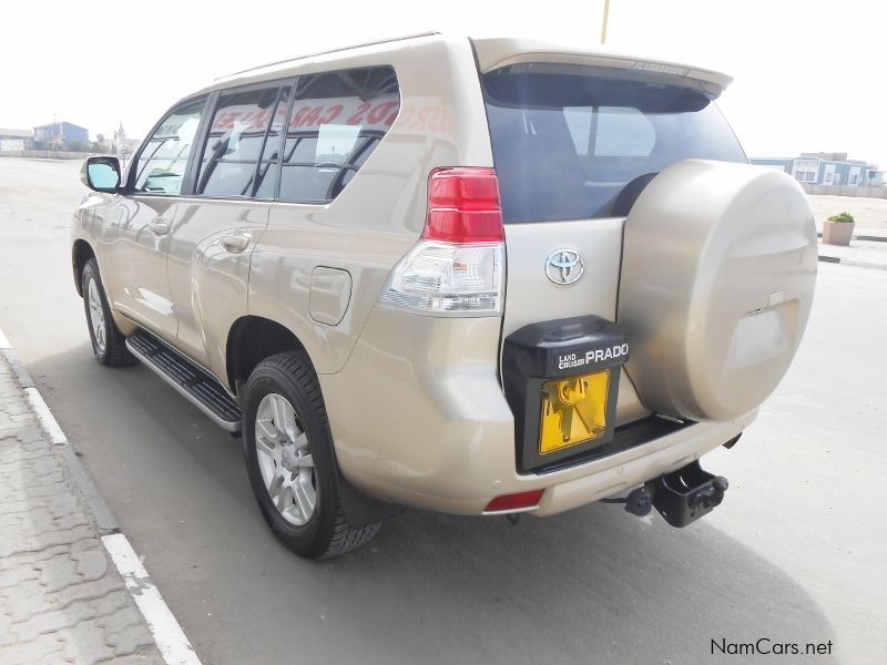 Toyota Landcruiser Prado 4.0 V6 4x4 VX A/T in Namibia
