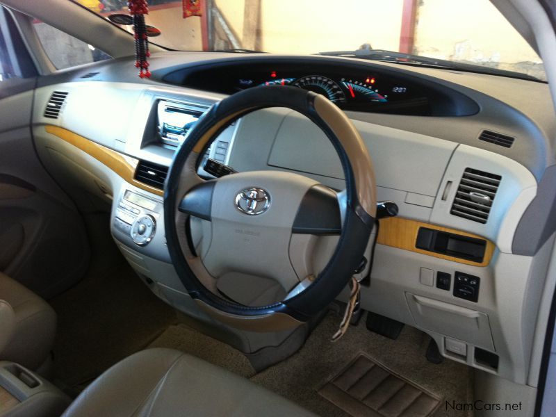 toyota previa салон