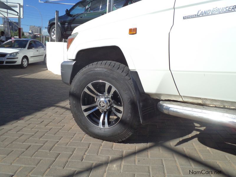 Toyota Toyota Land Cruiser 4.2 in Namibia