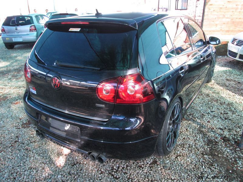 Volkswagen GOLF GTI PIRELLI in Namibia