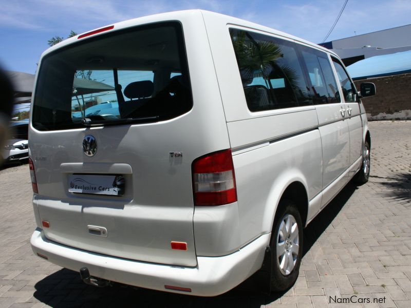 Volkswagen Kombi T5 2.5 TDi LWB in Namibia