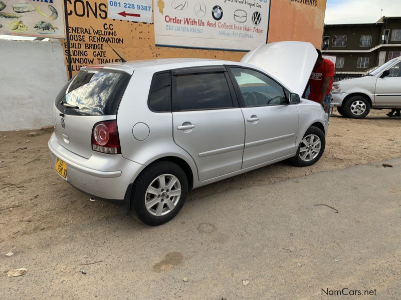 Volkswagen polo 5 portes - BYmyCAR