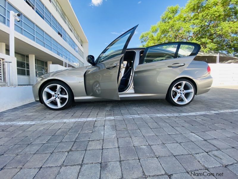 BMW 320!  E90 in Namibia