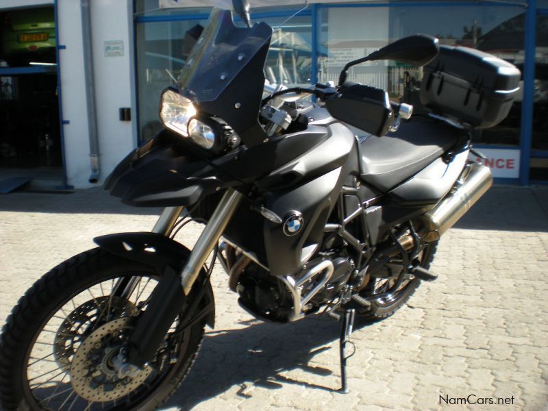 BMW GS F800 in Namibia