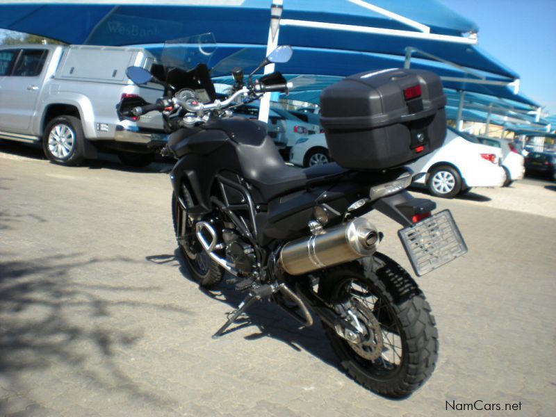 BMW GS F800 in Namibia