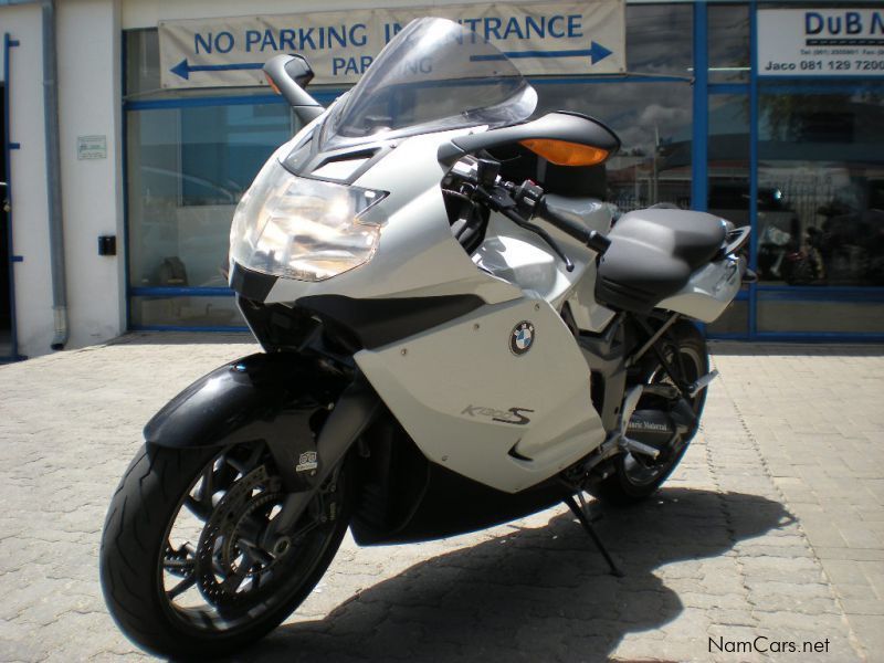 BMW K1300S in Namibia