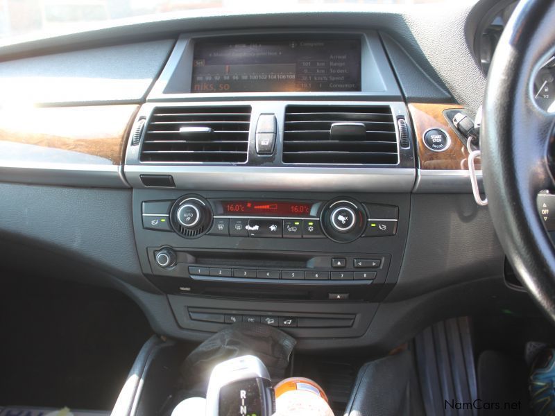 BMW X6 5.0I V8 A/T in Namibia