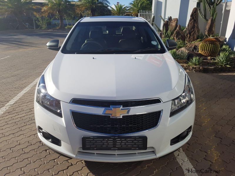 Chevrolet USED CHEVROLET CRUZE 1.8 LT A/T in Namibia