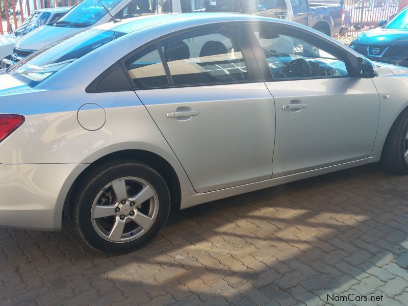 Chevrolet cruze 1.6LS in Namibia