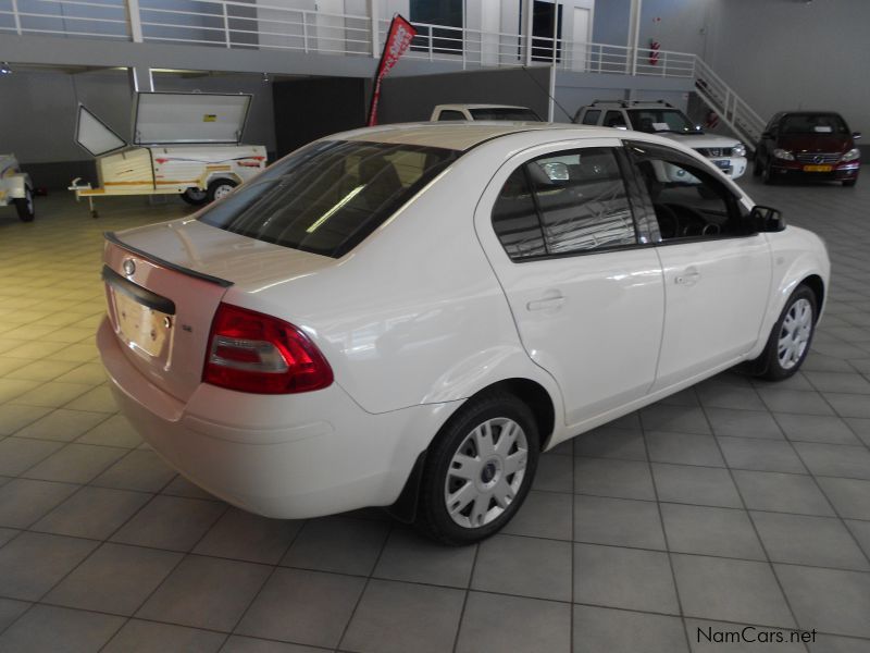Ford Ikon 1.6 Ambiente in Namibia