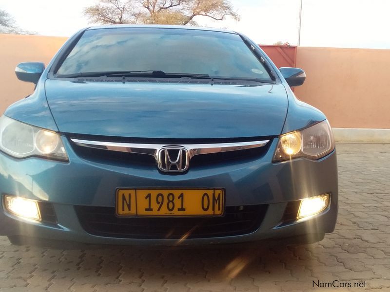 Honda Civic 1.8 I vtec in Namibia