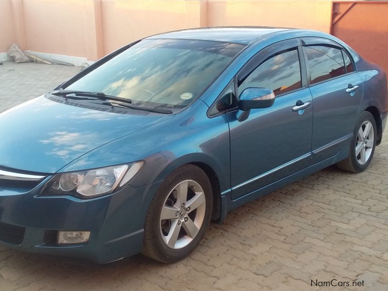 Honda Civic 1.8 I vtec in Namibia