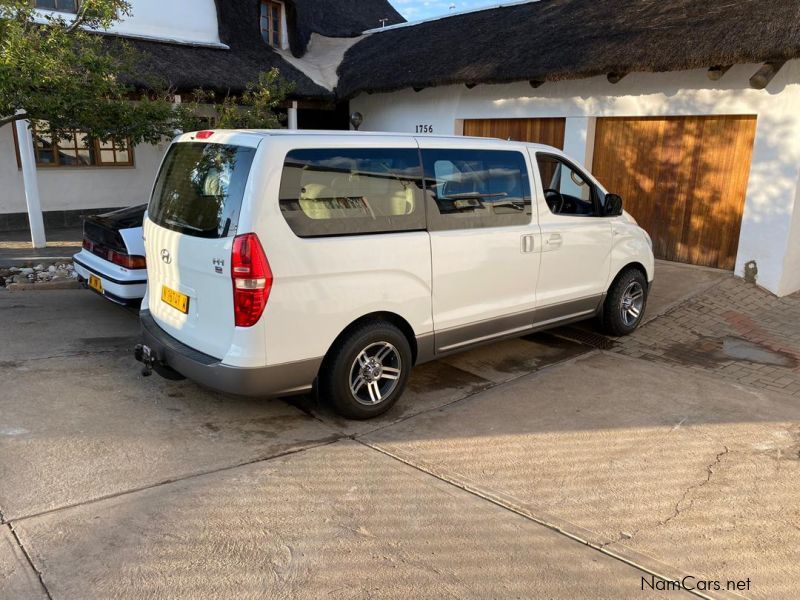 Hyundai H100 2.4L (9 Seater ) in Namibia