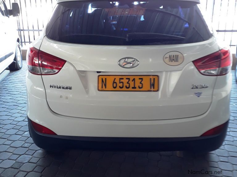 Hyundai IX 35 2.0 GLS/ Executive A/T in Namibia