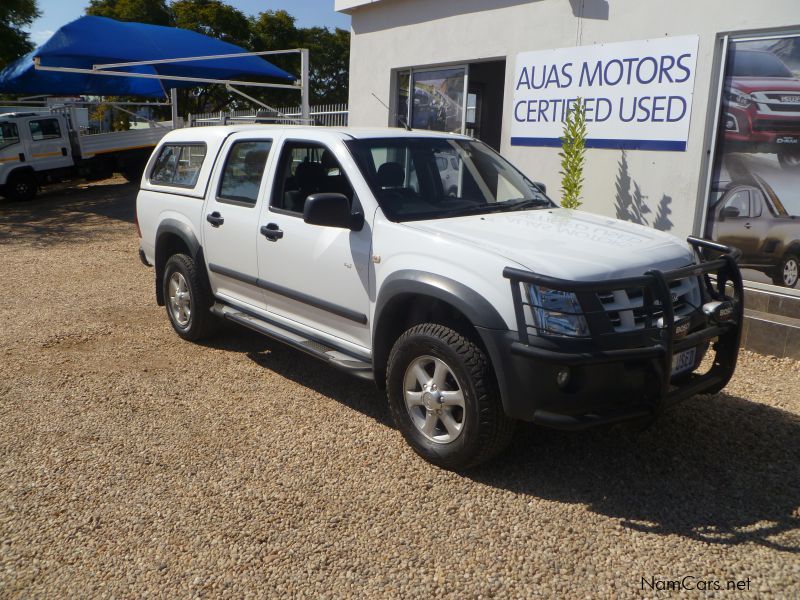 Isuzu KB 250 D-TEQ D/CAB 4x4 LE in Namibia