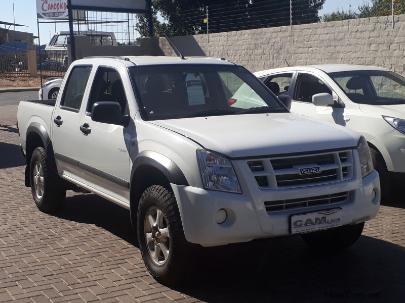 Isuzu KB 250 D/C 4x4 in Namibia