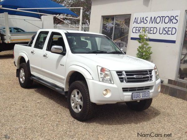 Isuzu KB 360 4x4 D/CAB Automatic in Namibia