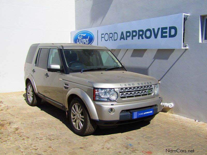 Land Rover Discovery 4 3.0 SDV6 SE in Namibia