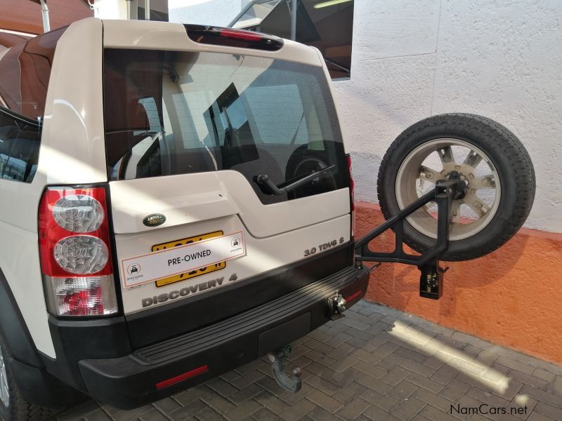 Land Rover Discovery 4 3.0 TD/SD V6 S in Namibia