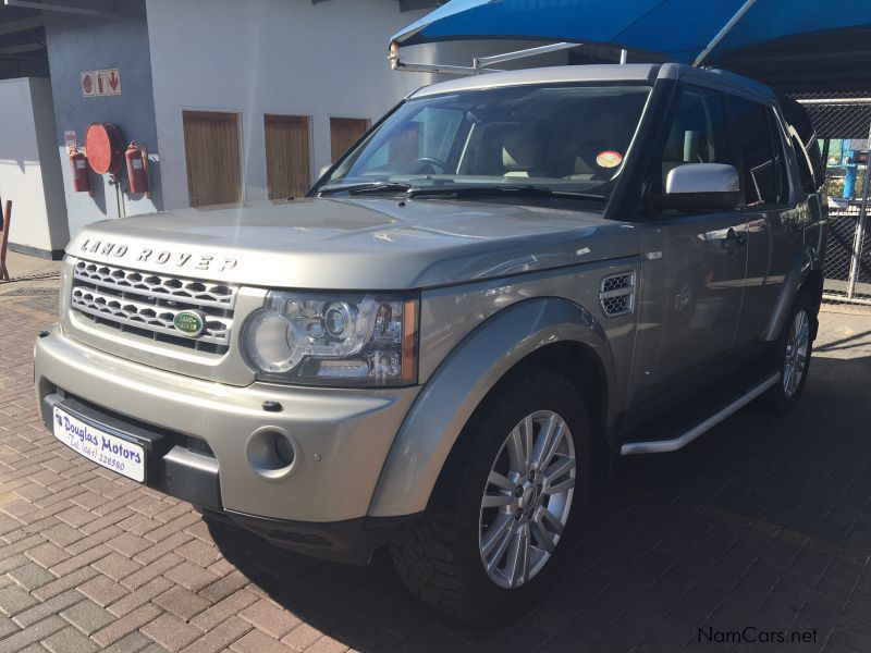 Land Rover Discovery 4 3.0 TDV6 HSE in Namibia