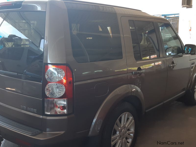 Land Rover Discovery 4 5.0 V8 HSE in Namibia