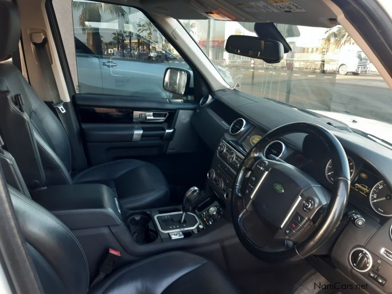 Land Rover Discovery 4 5.0 V8 Hse in Namibia