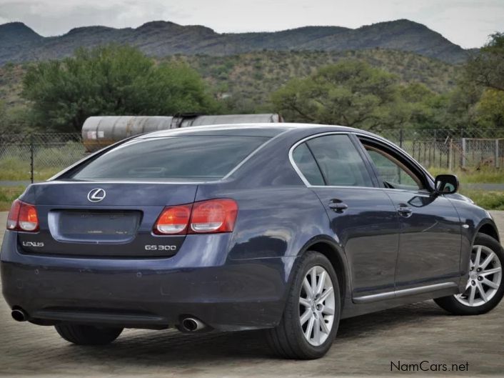 Lexus GS 300 in Namibia