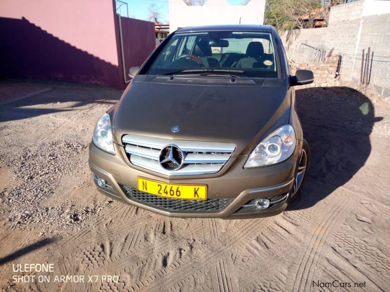 Mercedes-Benz B200 Turbo in Namibia