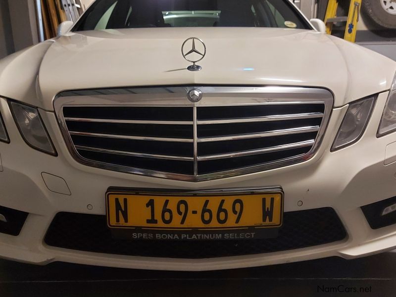 Mercedes-Benz E 350 in Namibia