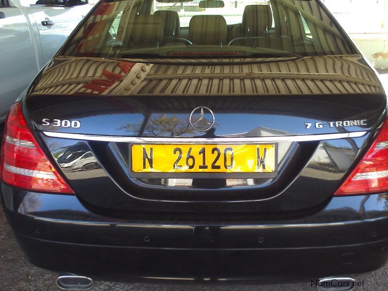 Mercedes-Benz S300 in Namibia
