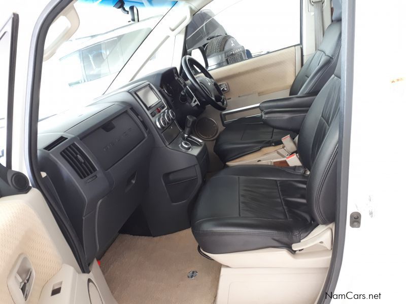 Mitsubishi Delica D5 4x4 in Namibia