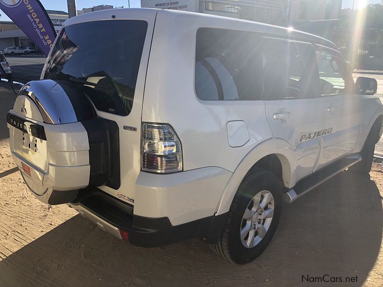 Mitsubishi PAJERO 3.0 LONG EXCEED in Namibia