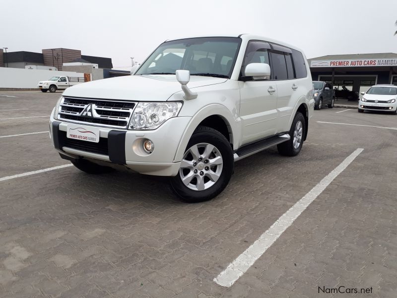 Mitsubishi Pajero 3.2 Diesel 4x4 in Namibia