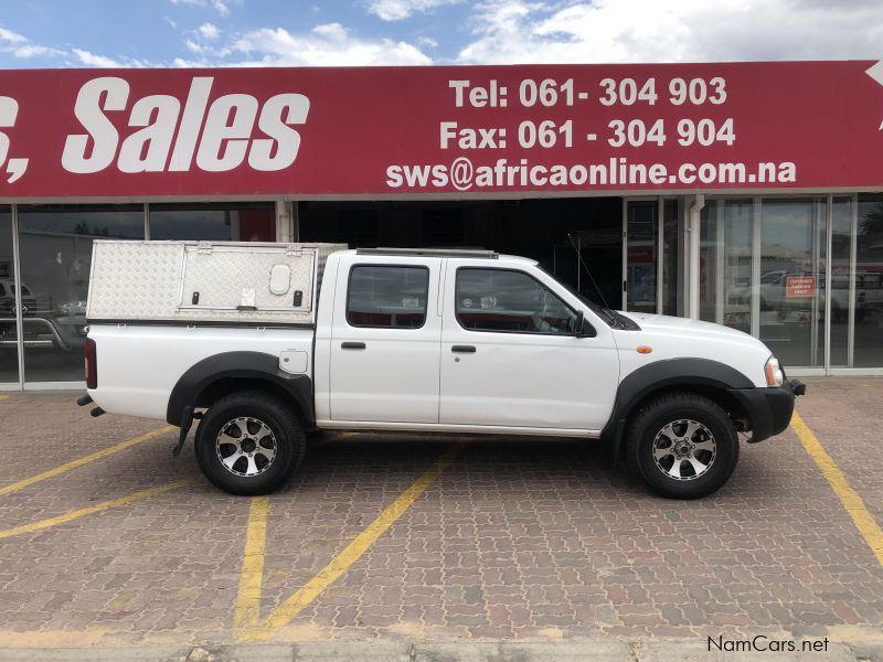 Nissan NP300 3.0 4x4 in Namibia