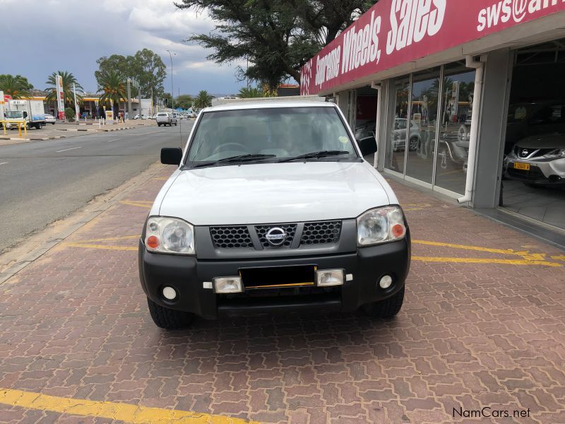Nissan NP300 3.0 4x4 in Namibia