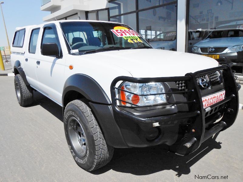 Nissan NP300 3.2 D/C 4X4 in Namibia